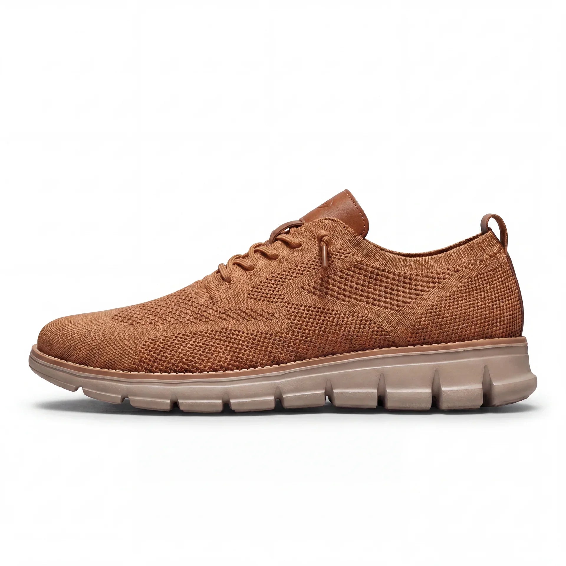 JUAN | Buty hybrydowe z miejską sylwetką