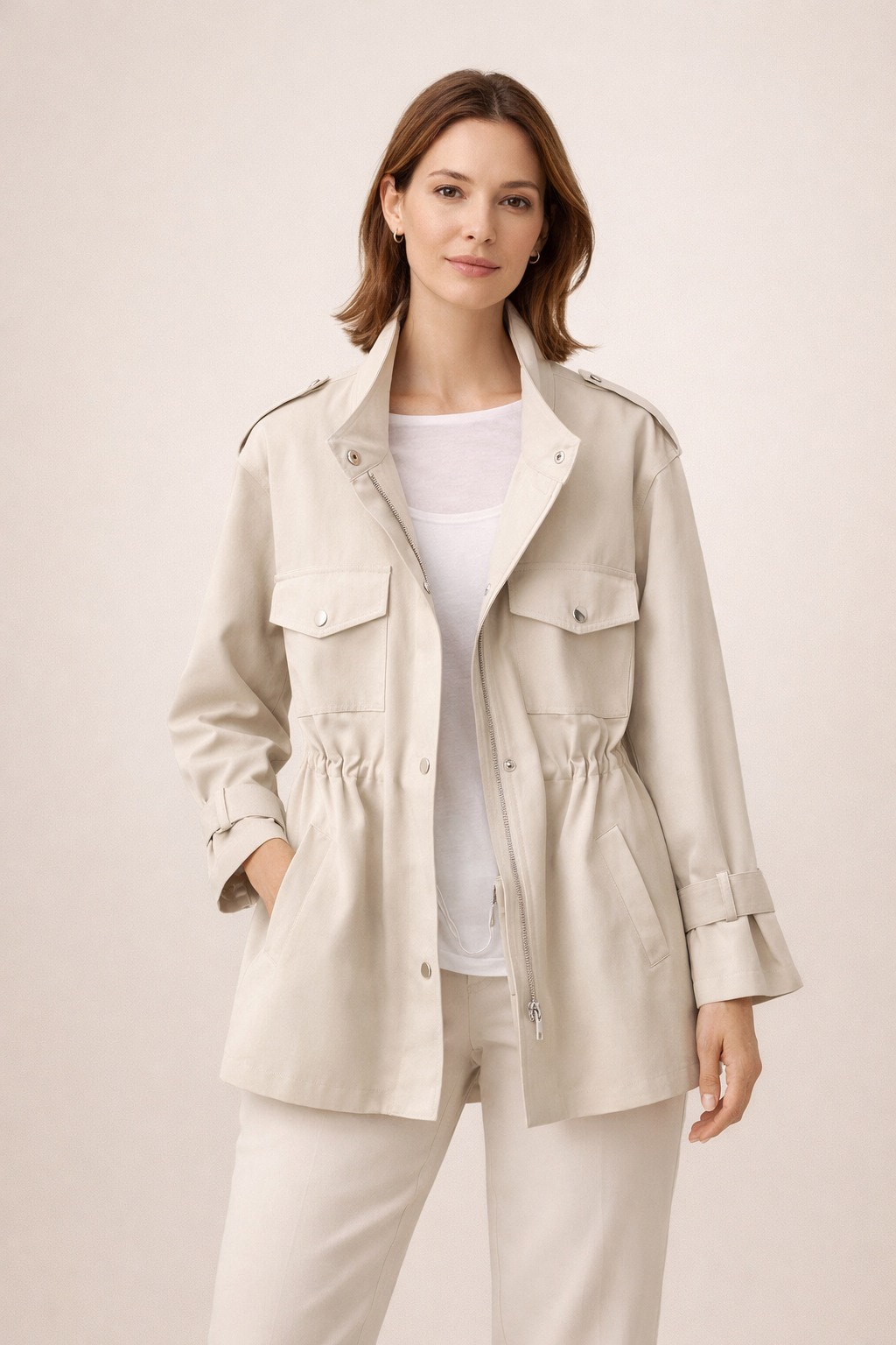 SANDRA | Kurtka w stylu utility z troczkiem