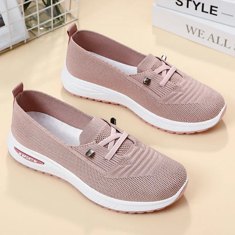 Buty codzienne z przewiewną konstrukcją