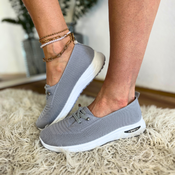 Buty codzienne z przewiewną konstrukcją
