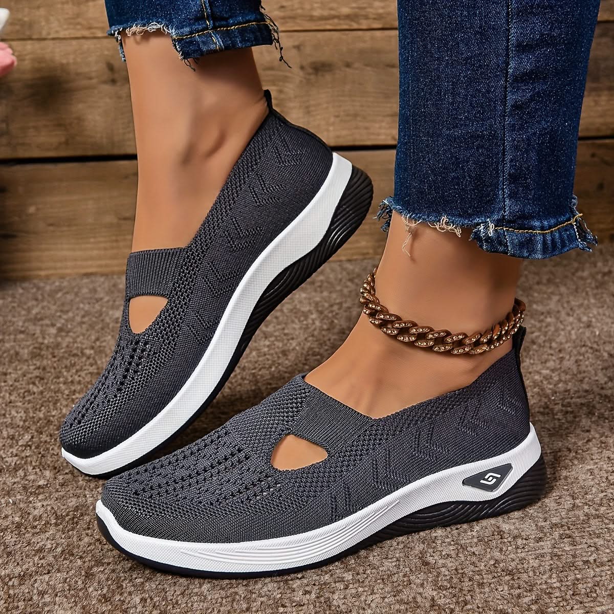 ELARA | Sneakersy z amortyzacją