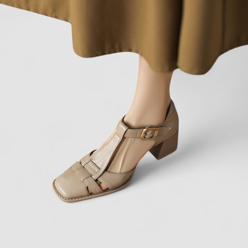 Elyxiana | Ortopedyczne buty na słupku z paskiem T