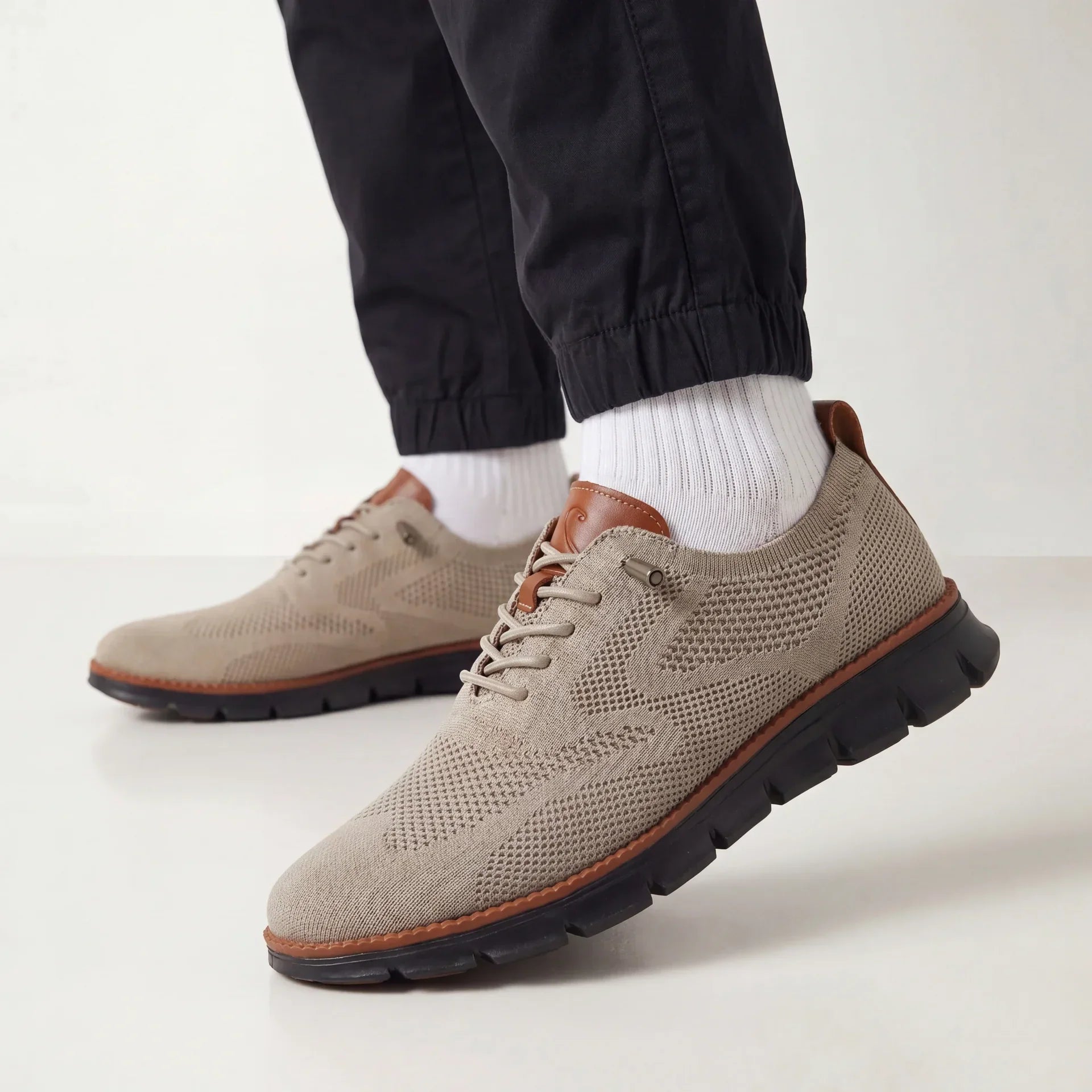 MARCOS | Buty hybrydowe z plecioną cholewką
